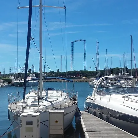 Studio Cap D'agde Terrasse Vue Port * Agde